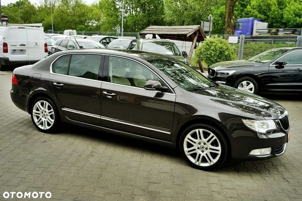 Skoda Superb - 12
