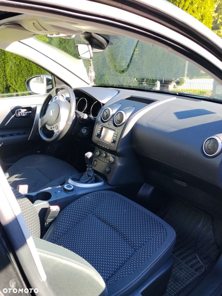 Nissan Qashqai 2009 photo 4