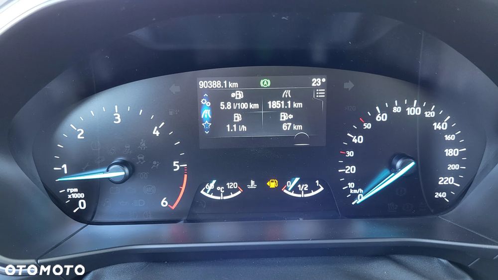 Ford Focus 1.5 EcoBlue Connected - 15