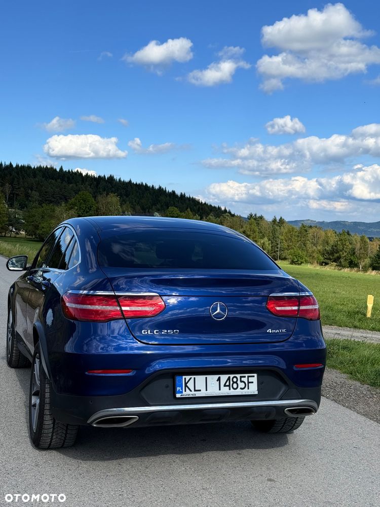 Mercedes-Benz GLC 250 4-Matic - 2