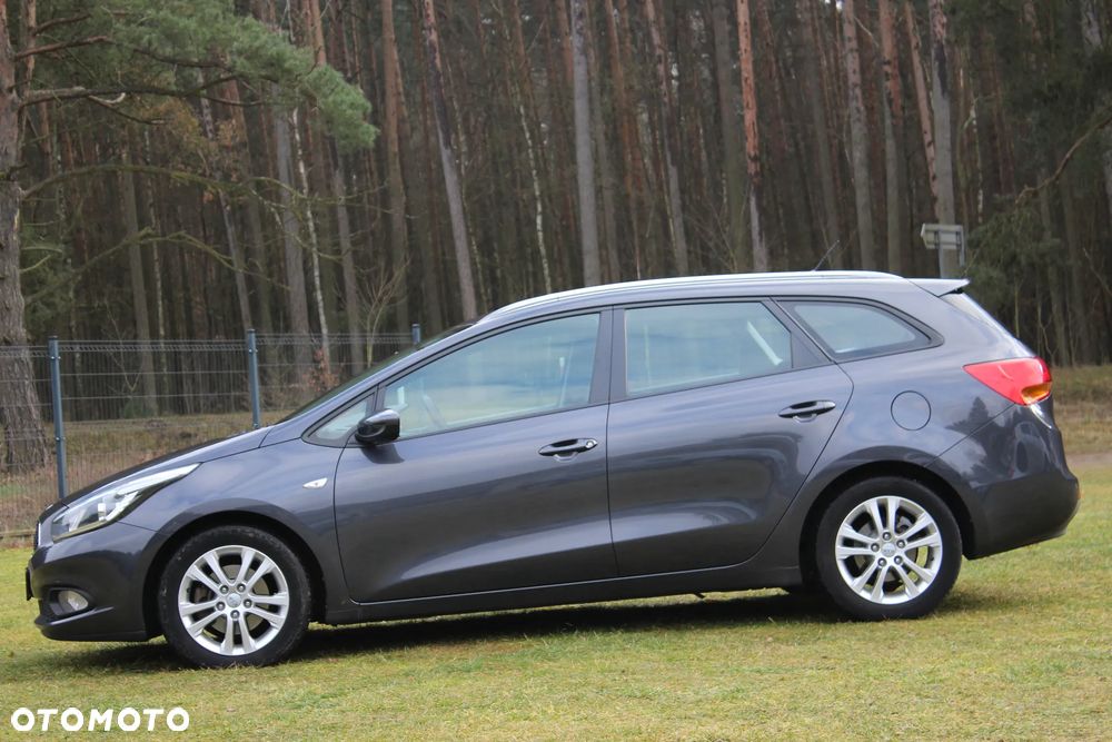 Kia Ceed 1.6 GDI Dream-Team Edition - 7