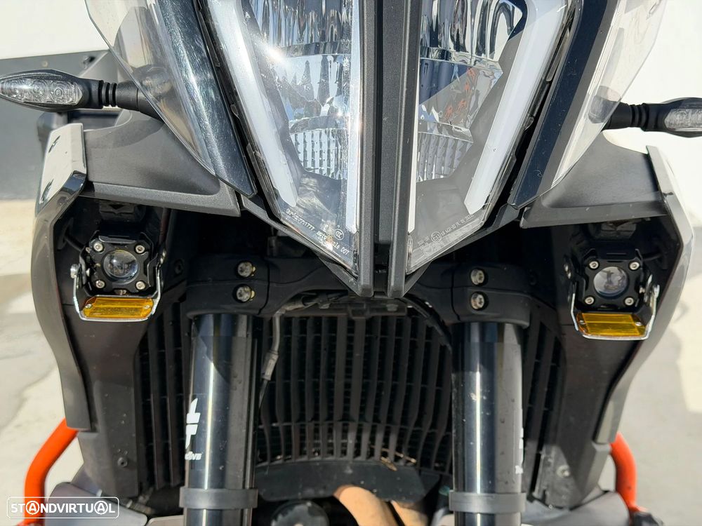 KTM 890 Adventure R - 10