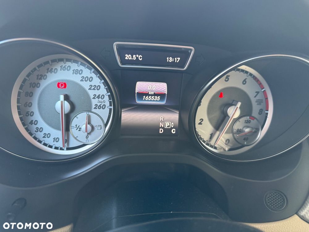 Mercedes-Benz CLA 250 4-Matic - 15
