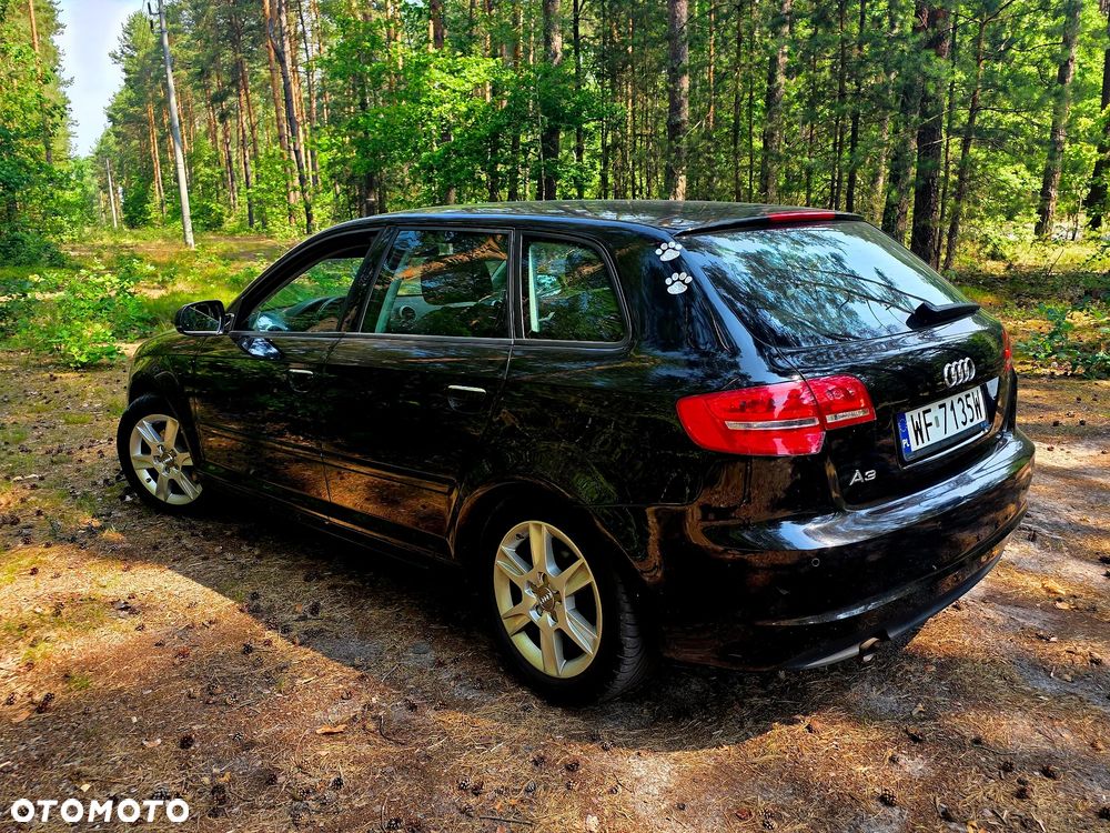 Audi A3 Sportback 1.6 Ambiente - 8
