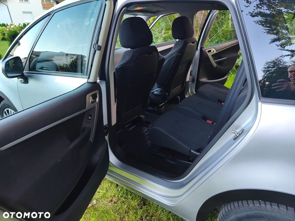 Citroën C4 Picasso - 12