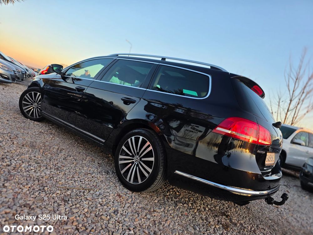Volkswagen Passat - 13