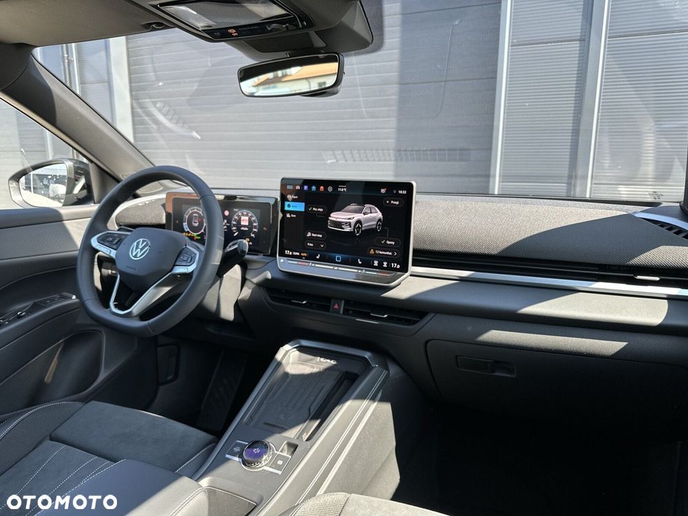 Volkswagen T-Roc - 25