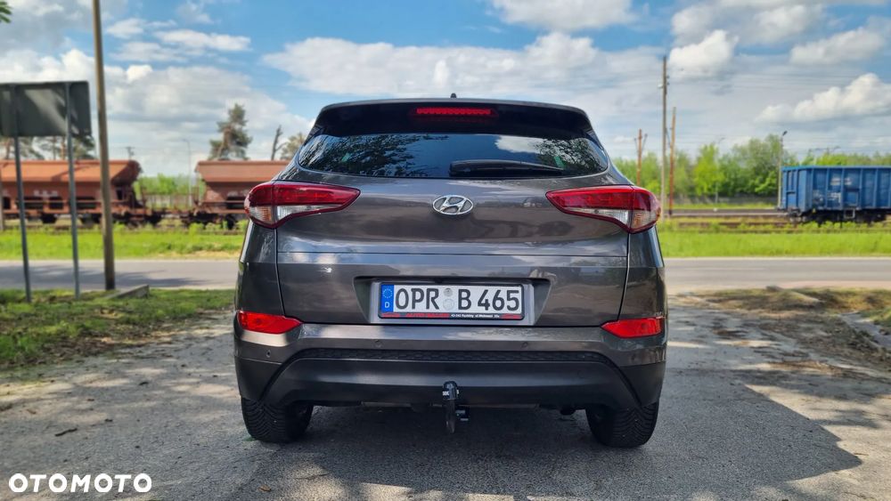 Hyundai Tucson blue 1.6 GDi 2WD Navi - 9