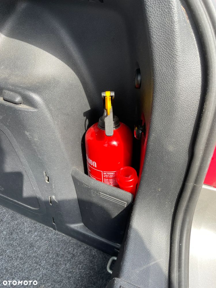 Skoda Fabia 1.4 16V Classic - 34