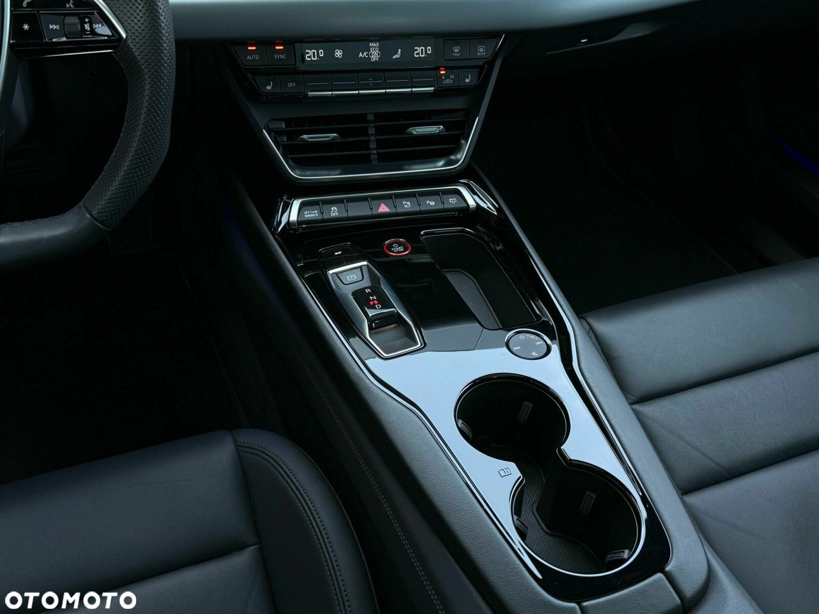 Audi e-tron GT - 30