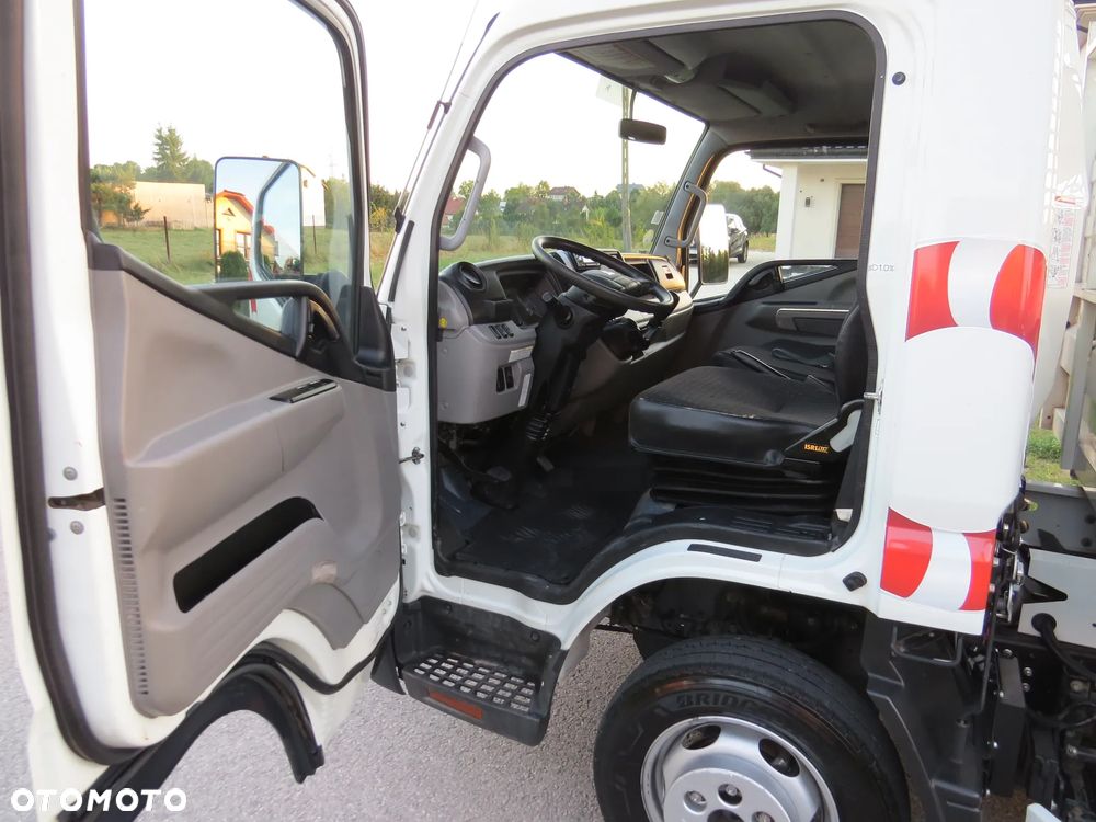 Mitsubishi canter fuso - 18