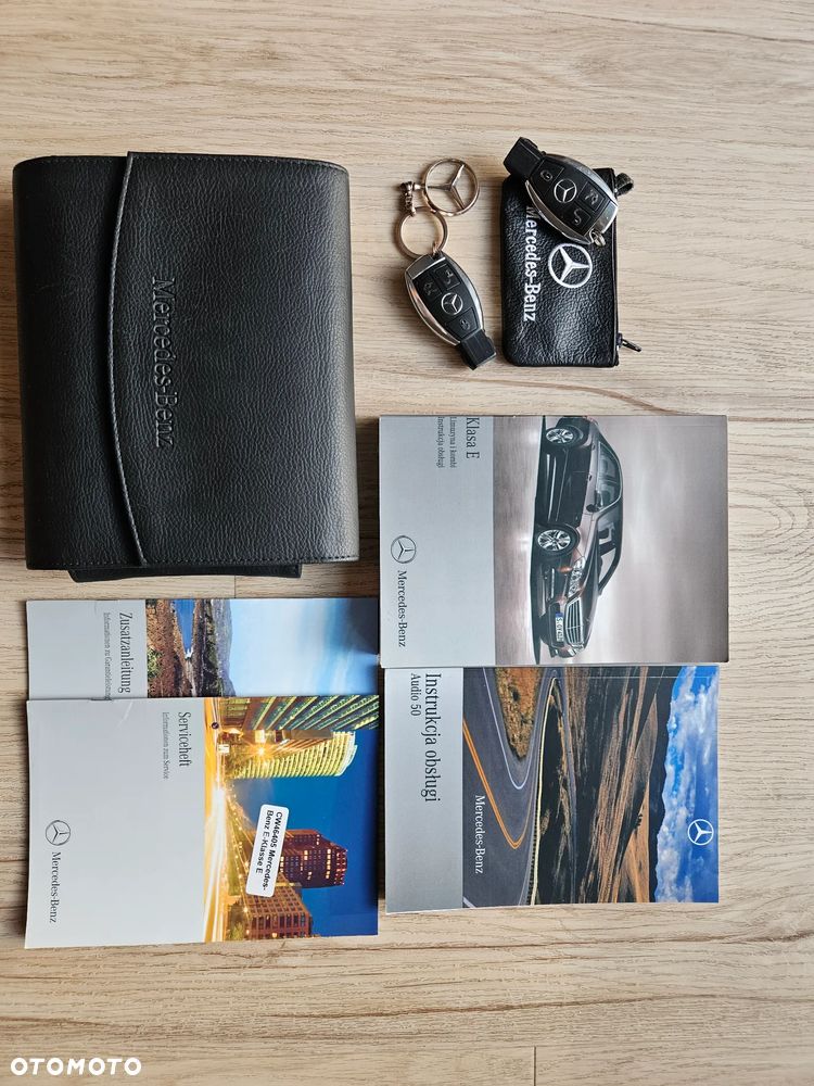 Mercedes-Benz Klasa E 200 CGI BlueEff Avantgarde - 40