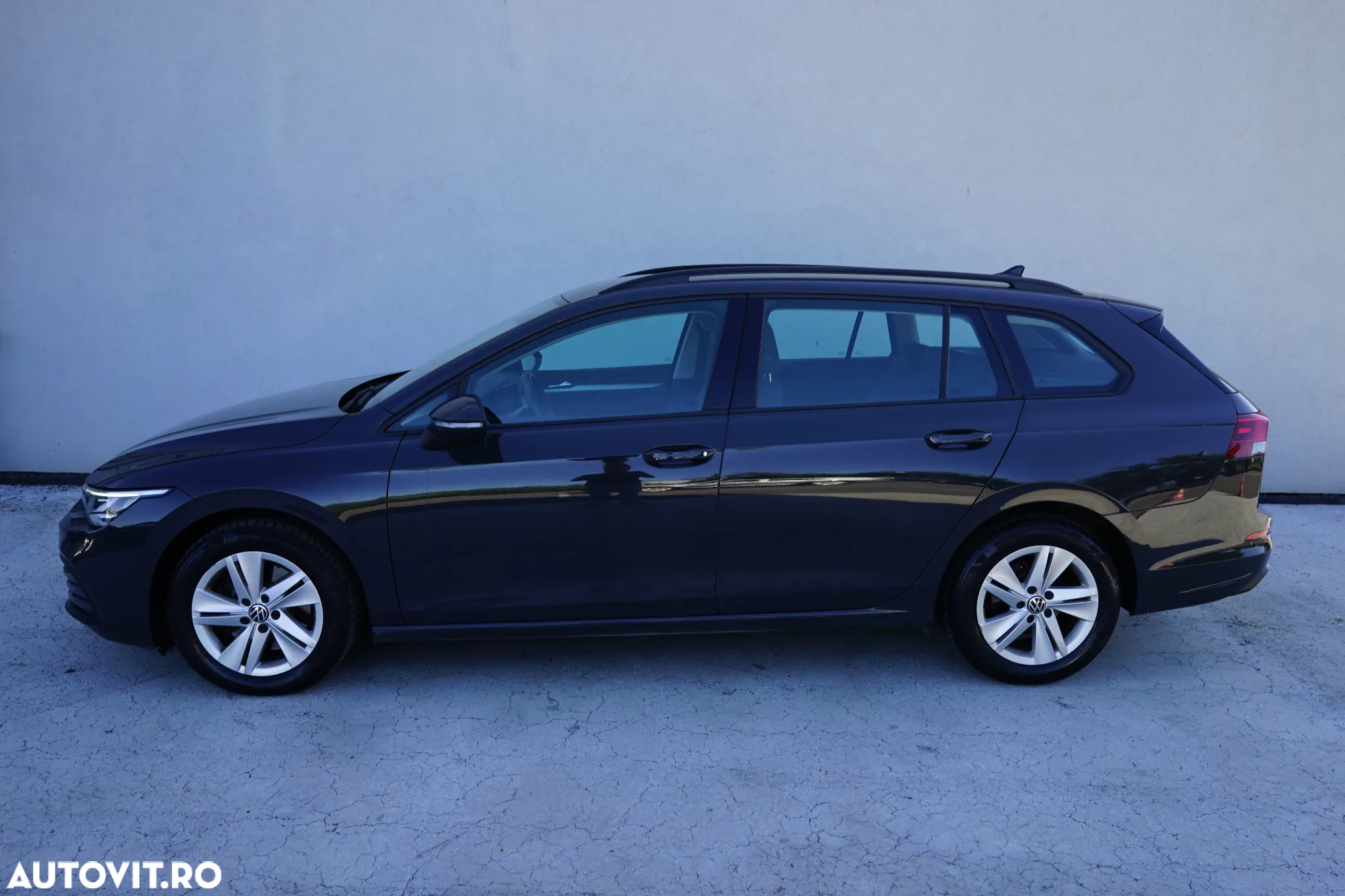 Volkswagen Golf Variant 2.0 TDI 116CP DSG Life - 3