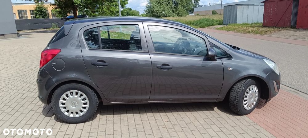 Opel Corsa - 3