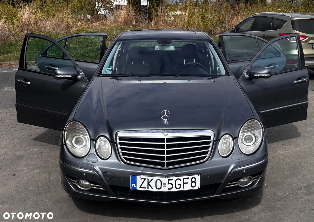 Mercedes-Benz Klasa E 320 CDI 7G-TRONIC Avantgarde BusinessEDITION - 12