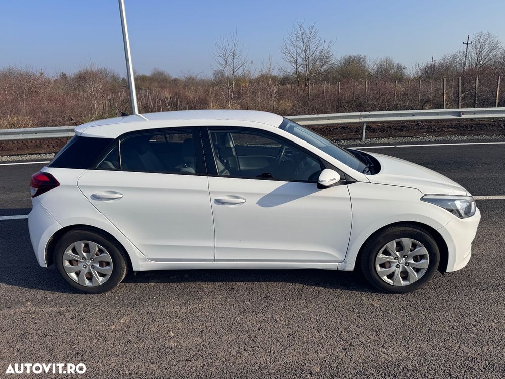 Hyundai i20 - 2