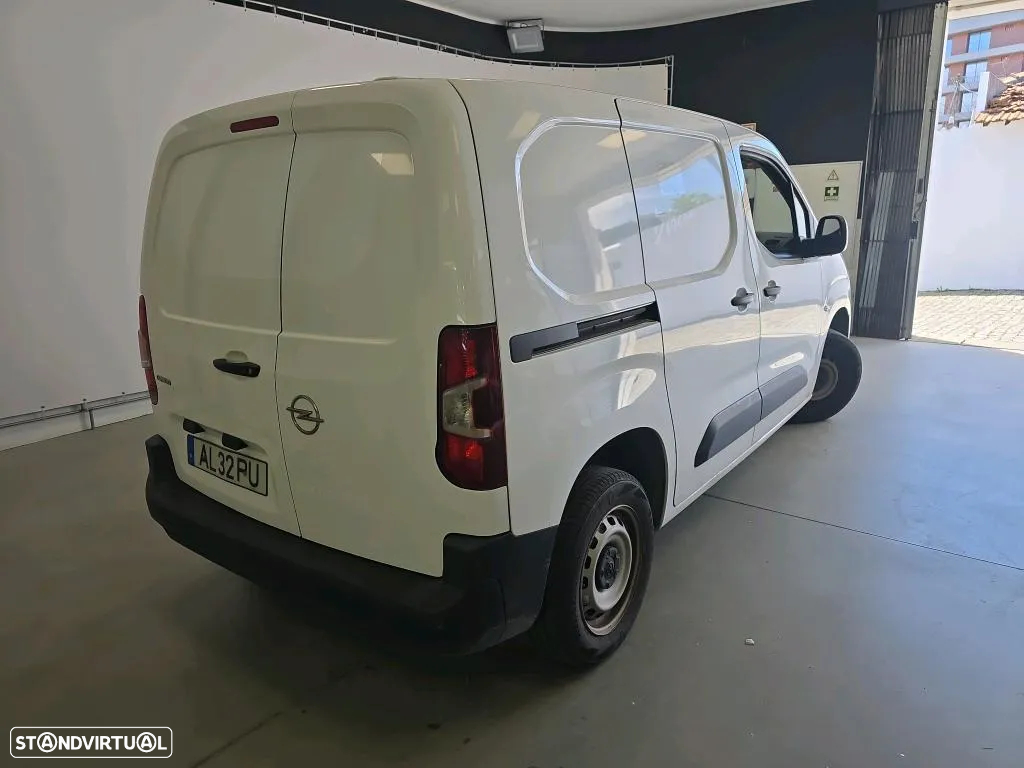 Opel COMBO 3 LUG. CX.6V. - 3