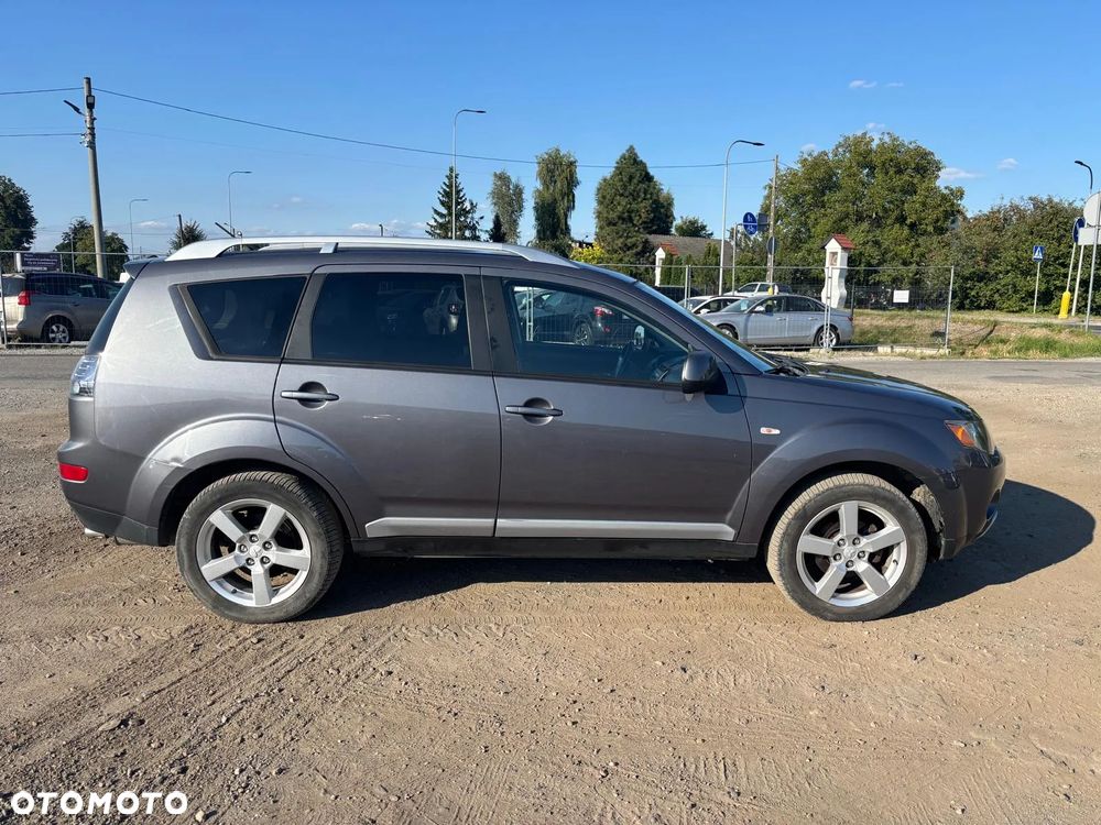 Mitsubishi Outlander 2.2 DI-D 4WD Intense - 5