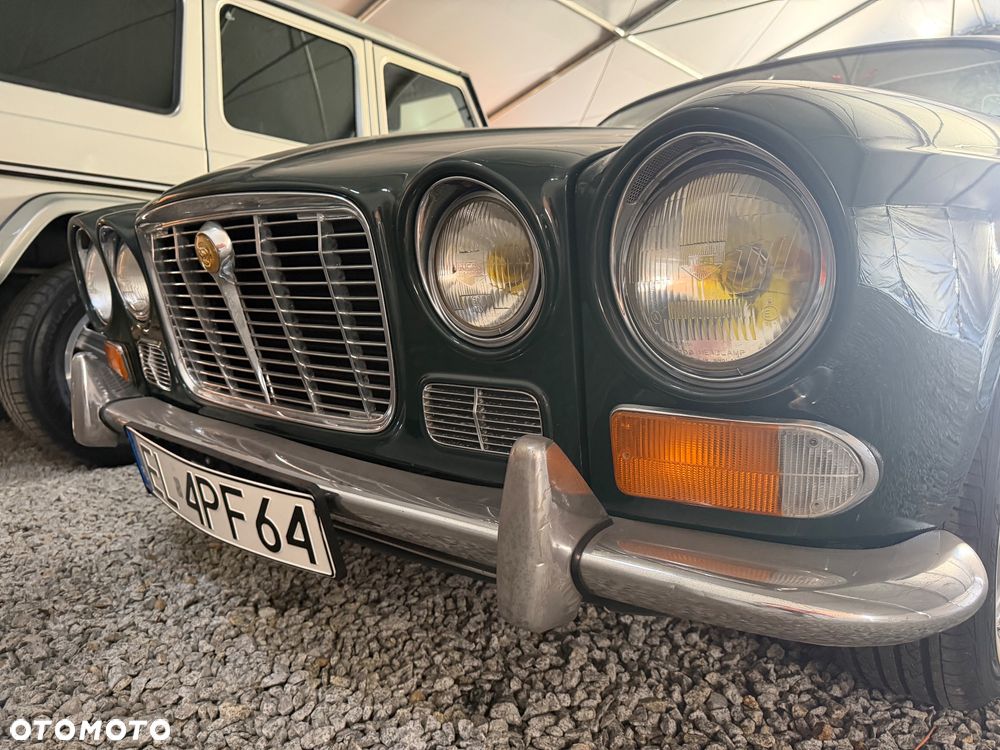 Jaguar XJ - 2