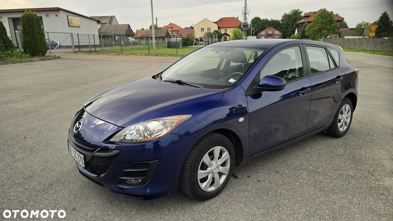 Mazda 3 - 8