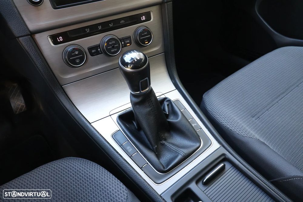 VW Golf Variant 1.6 TDi GPS Edition - 23