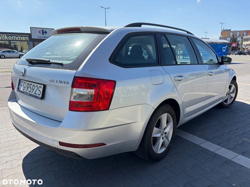 Skoda Octavia - 5