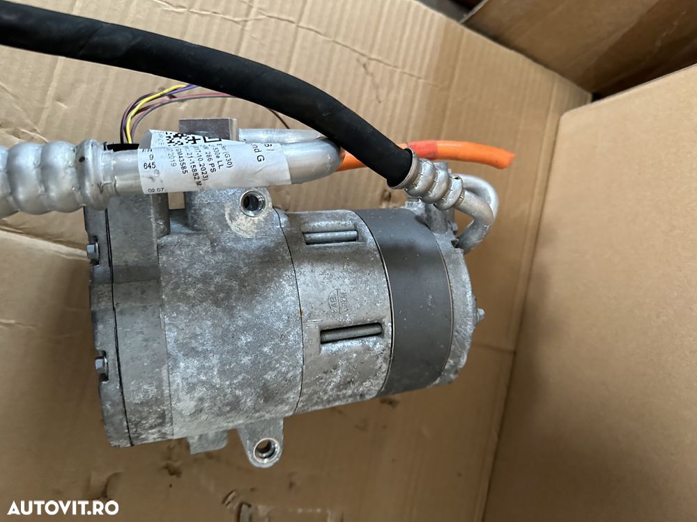 Compresor AC BMW seria 5 G30 G31 G32 G11 G12 - 3