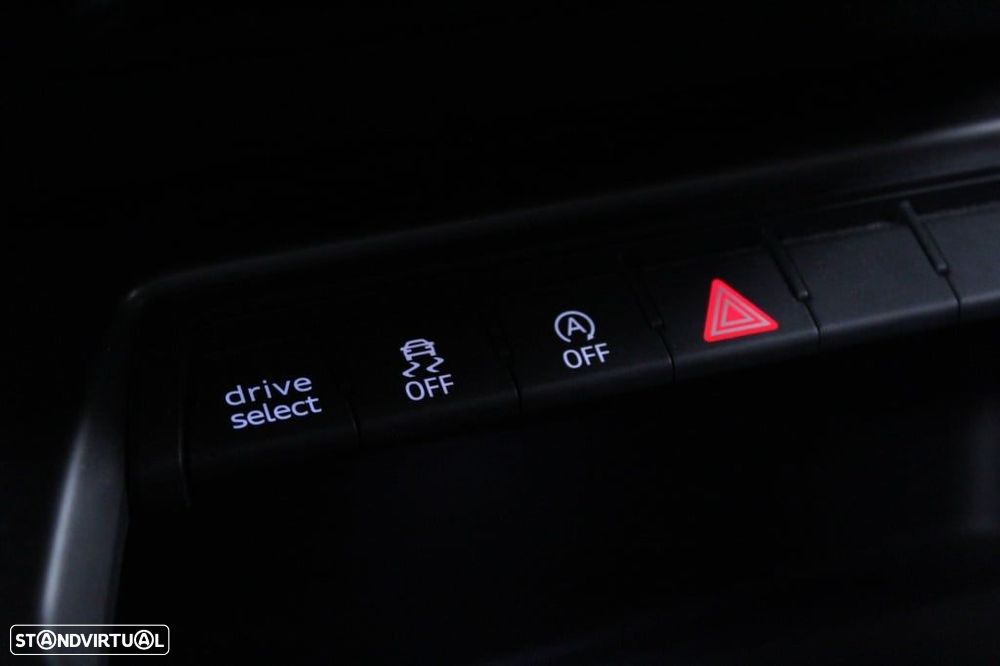 Audi A3 Sportback 30 TFSI Advanced S tronic - 32