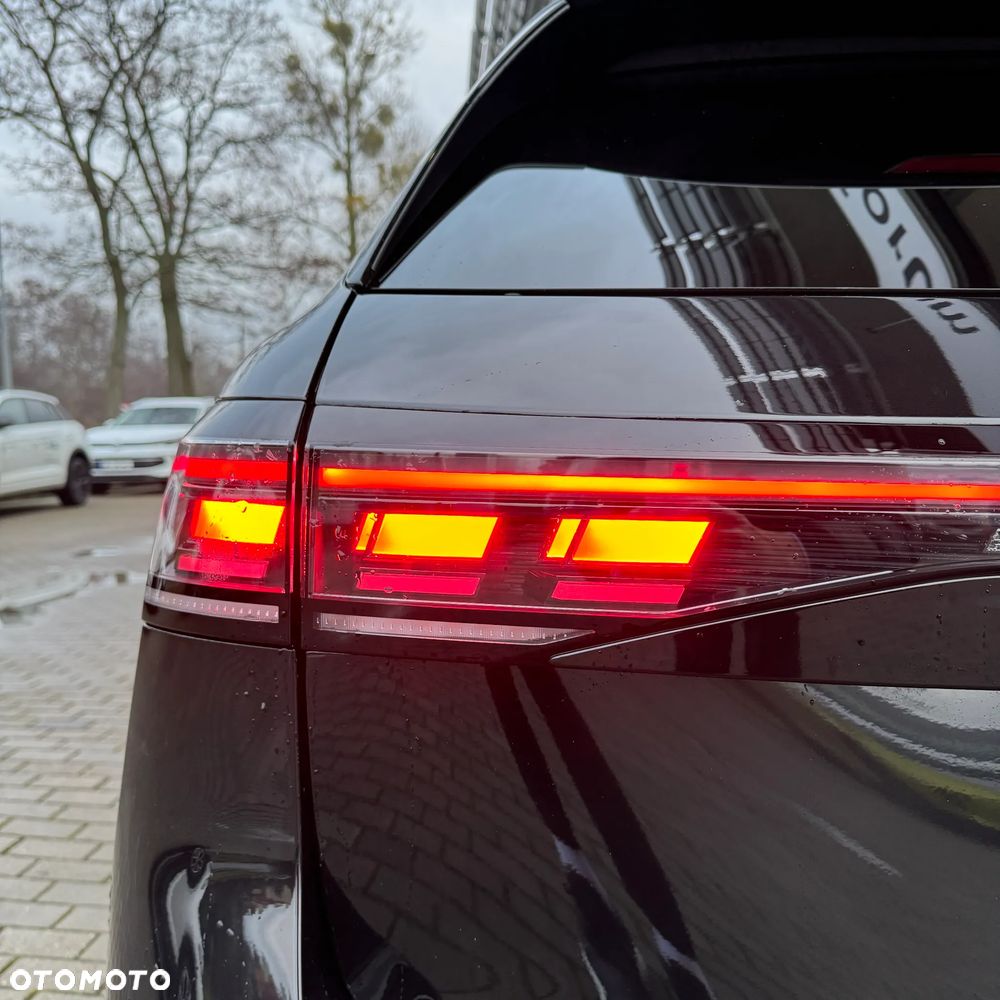 Volkswagen Passat - 15