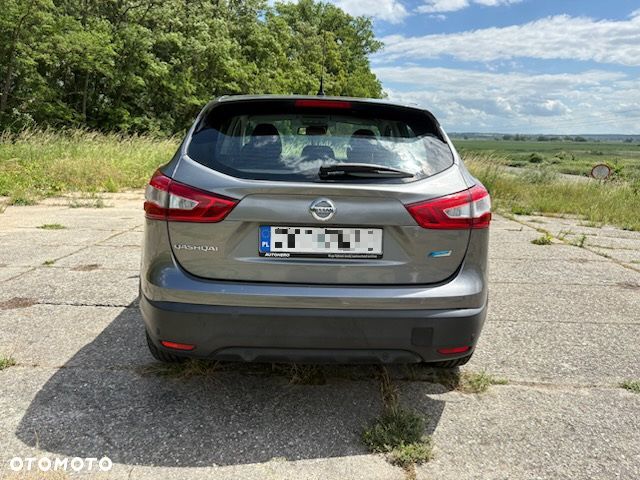 Nissan Qashqai 1.5 dCi N-Tec - 16