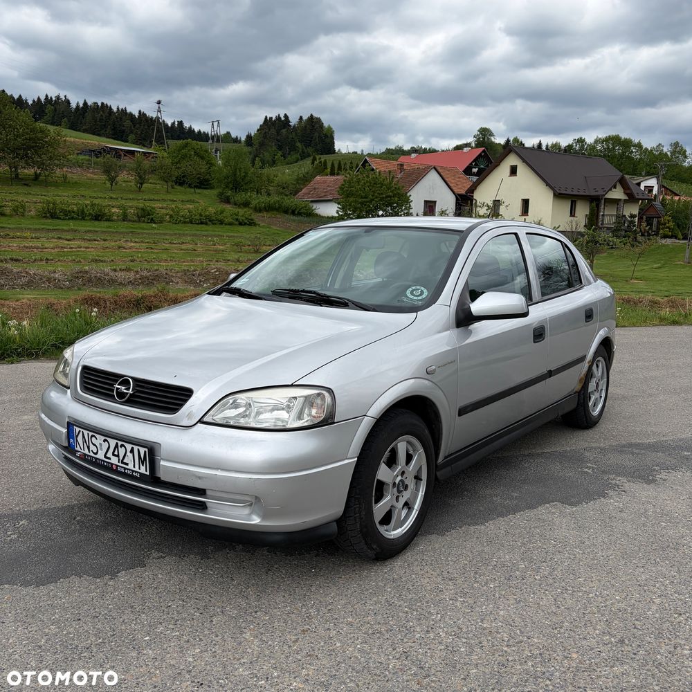 Opel Astra - 1