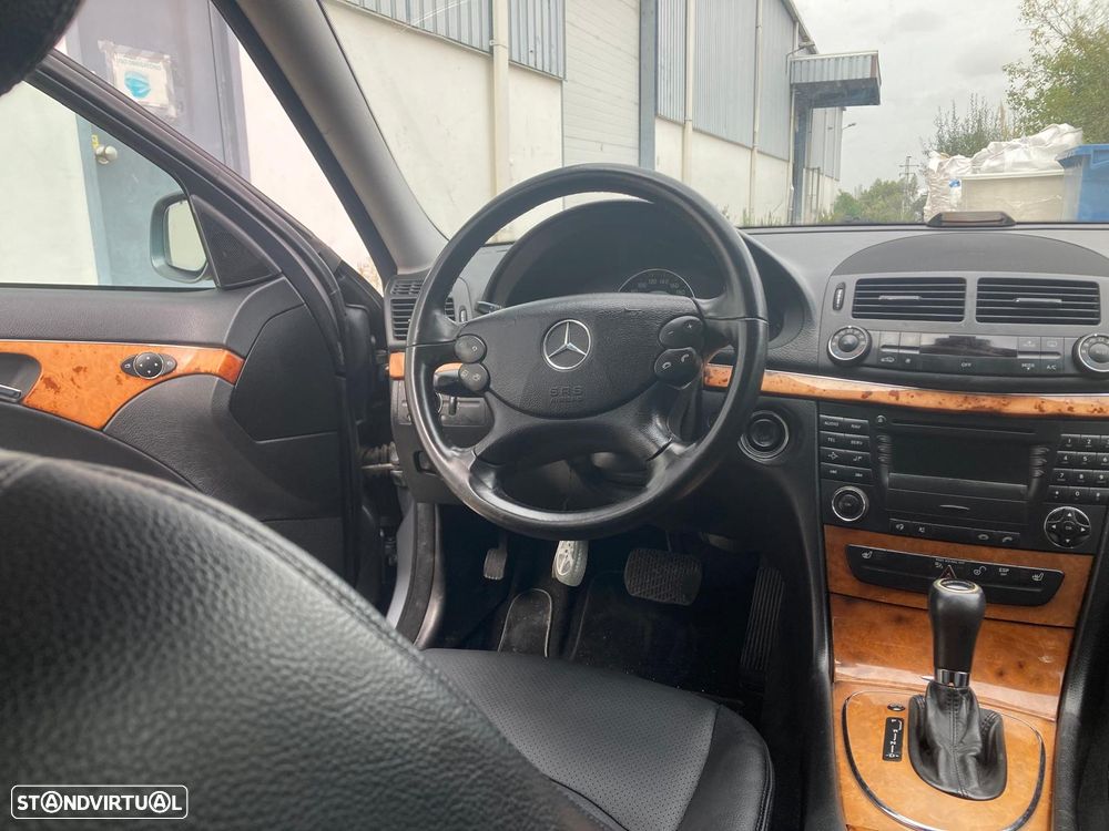 Mercedes-Benz E 220 CDi Executive II Aut. - 2