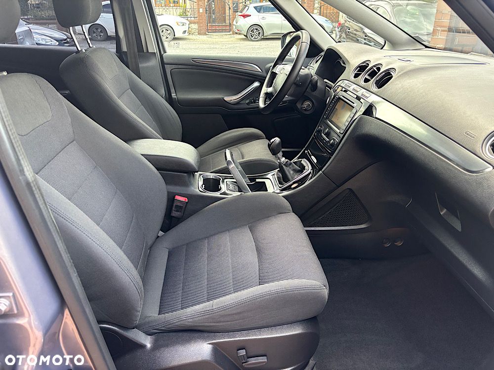 Ford S-Max 2.0 TDCi DPF Titanium - 33