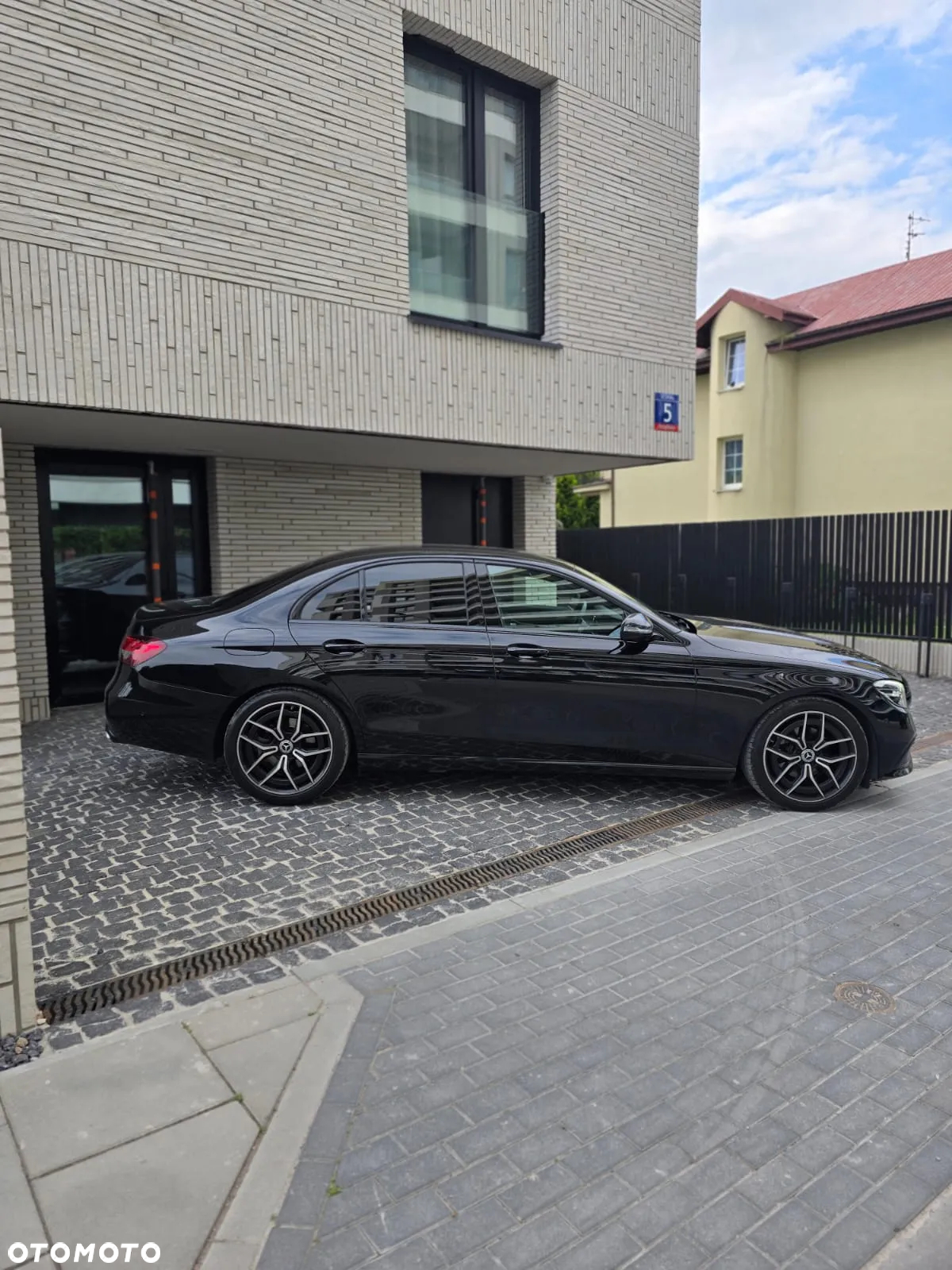 Mercedes-Benz Klasa E 220 d AMG/Avantgarde - 5