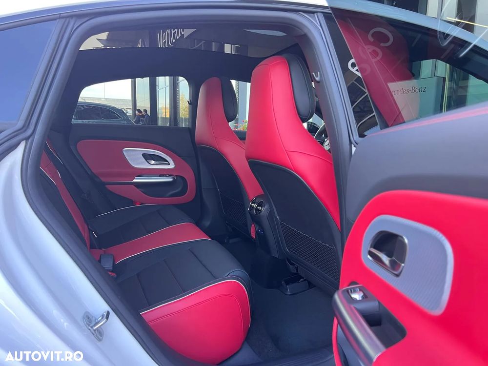 Mercedes-Benz CLA 250+ Coupe - 13