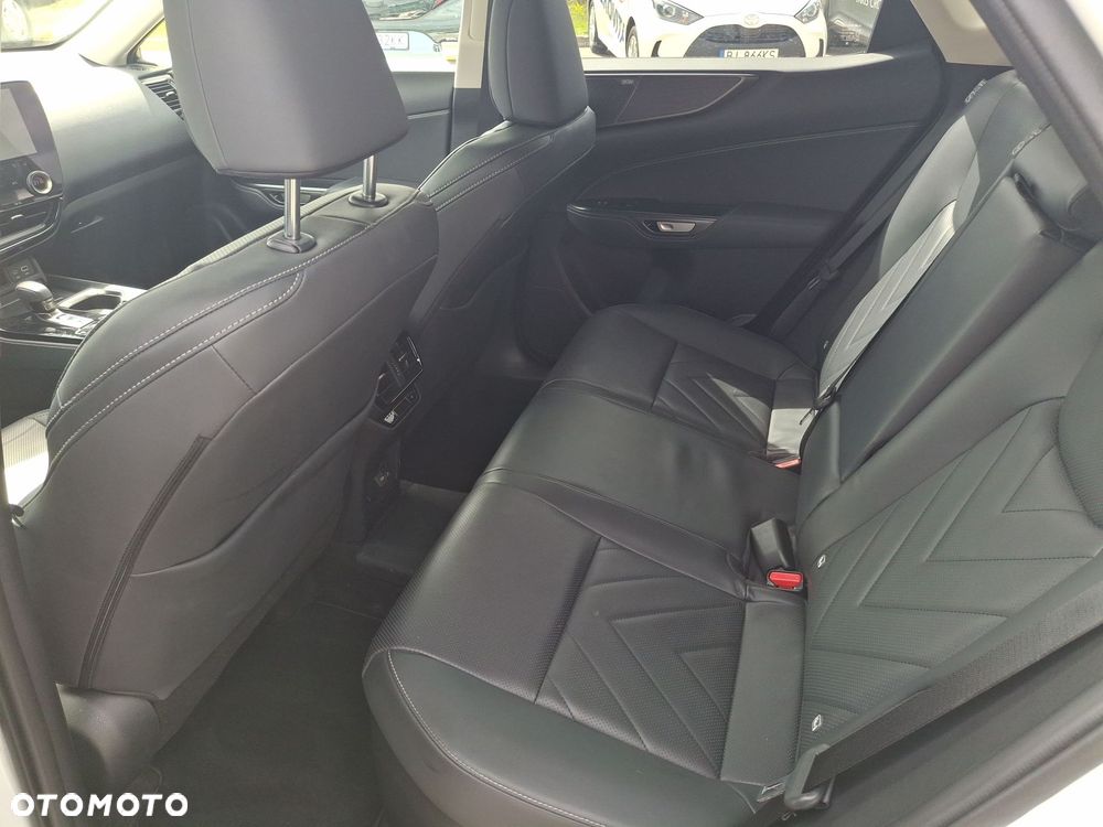 Lexus NX - 10