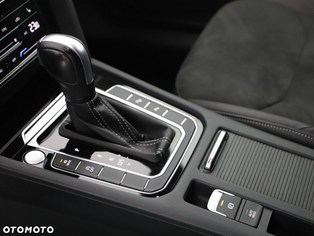 Volkswagen Arteon Shooting Brake 2.0 TDI 4Motion R-Line DSG - 15