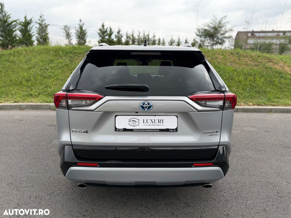 Toyota RAV4 - 13