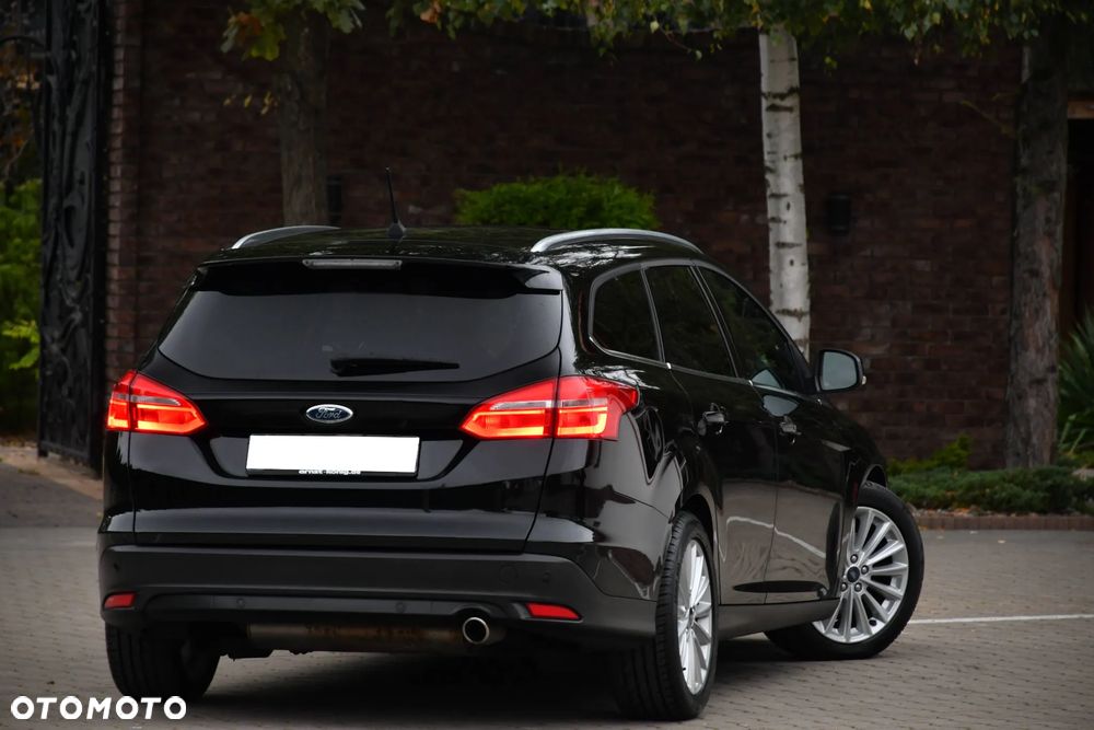 Ford Focus Turnier 1.5 EcoBoost Start-Stopp-System TITANIUM X - 19