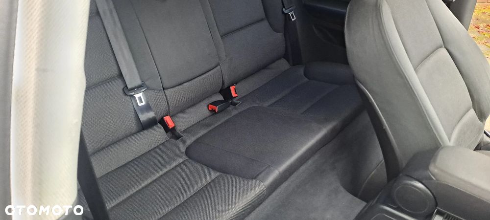 Audi A3 3-drzwiowe 2.0 FSI Ambition Tiptronic - 29