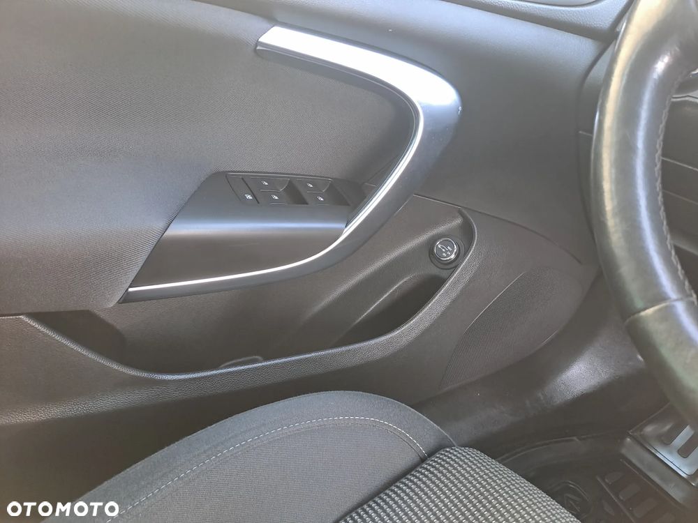 Opel Insignia 2.0 Automatik Business Edition - 19