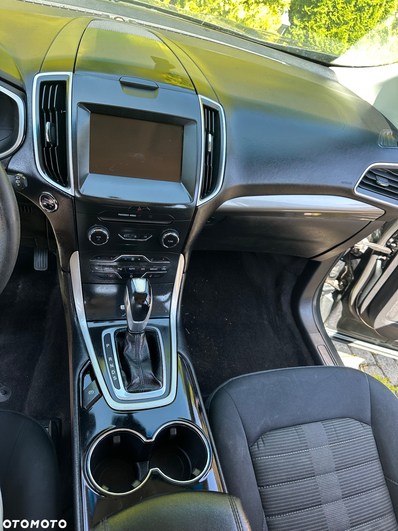 Ford Inny - 7