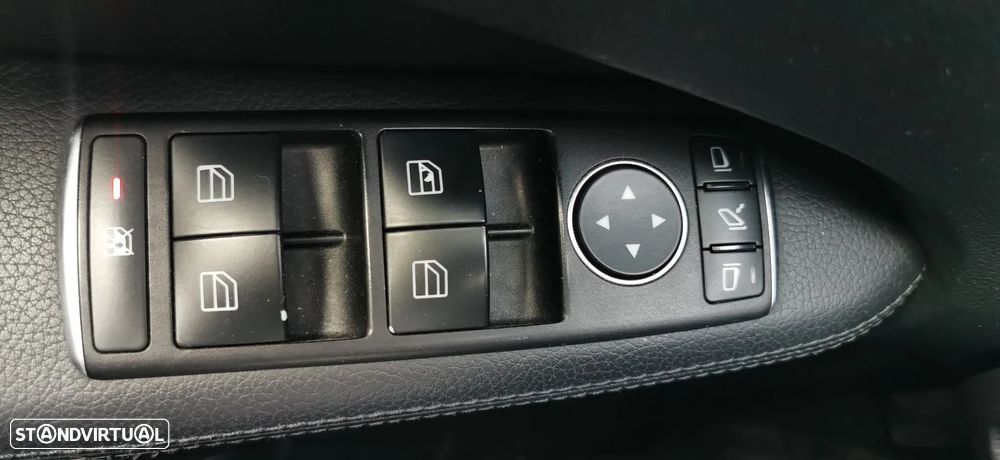 Mercedes-Benz E 250 BlueTEC 4Matic 7G-TRONIC Edition - 19