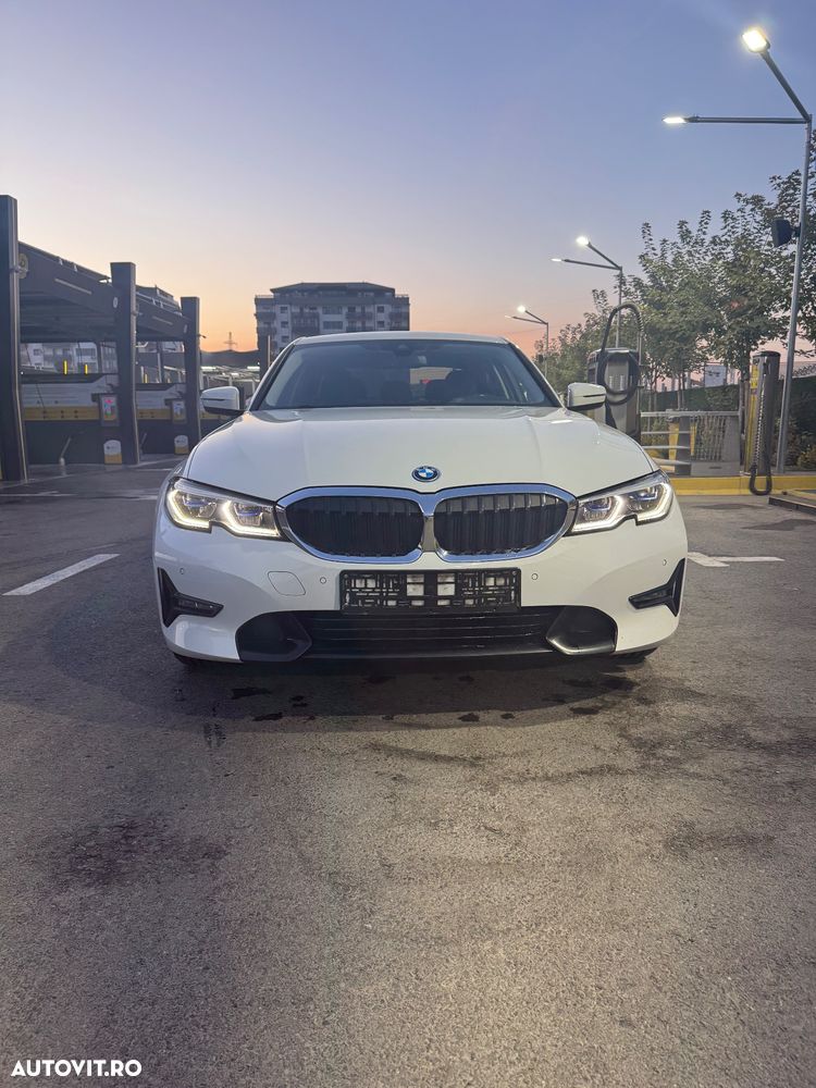 BMW Seria 3 320e Aut. Sport Line - 3