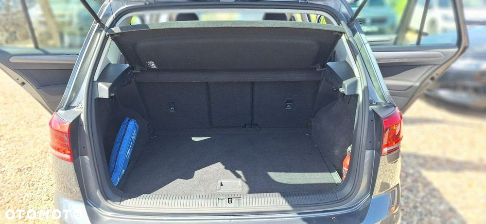 Volkswagen Golf Sportsvan - 21