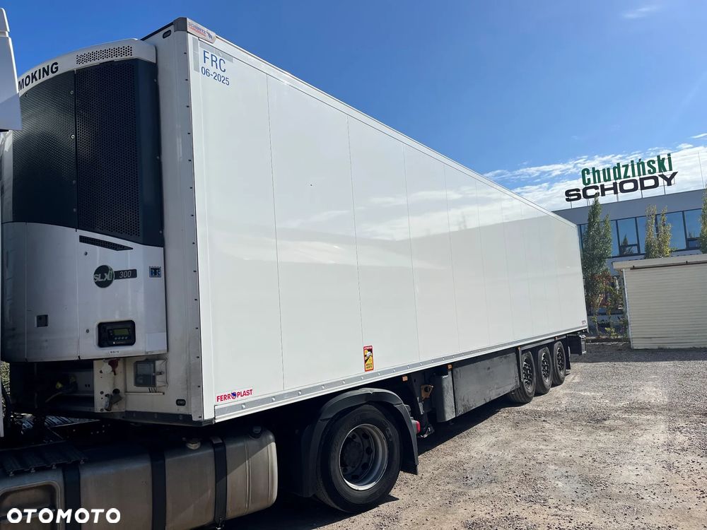 Schmitz Cargobull Thermo King SLX 300