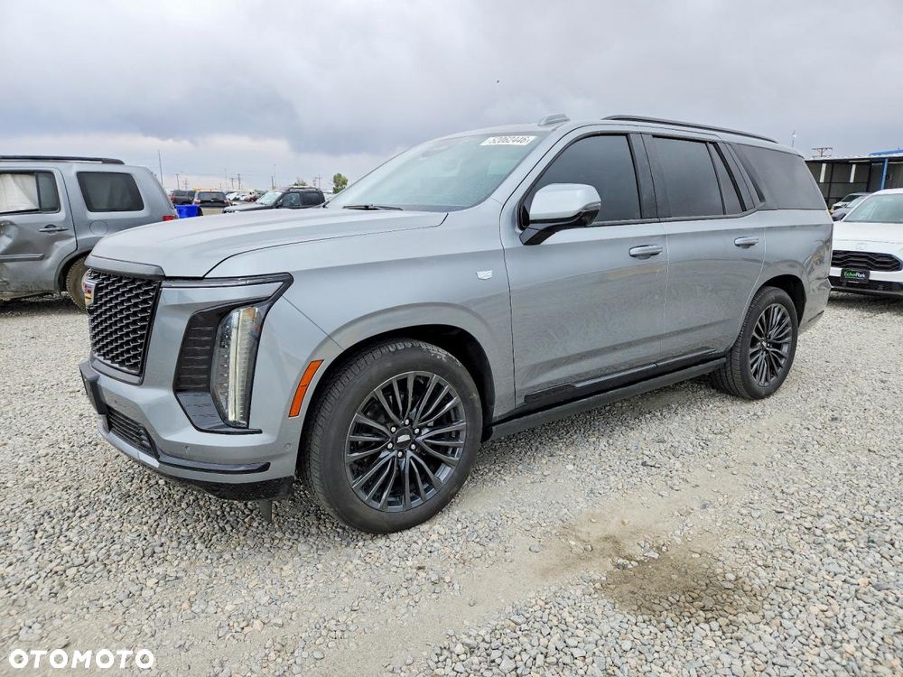 Cadillac Escalade 6.2 V8 AWD AT Platinum - 2