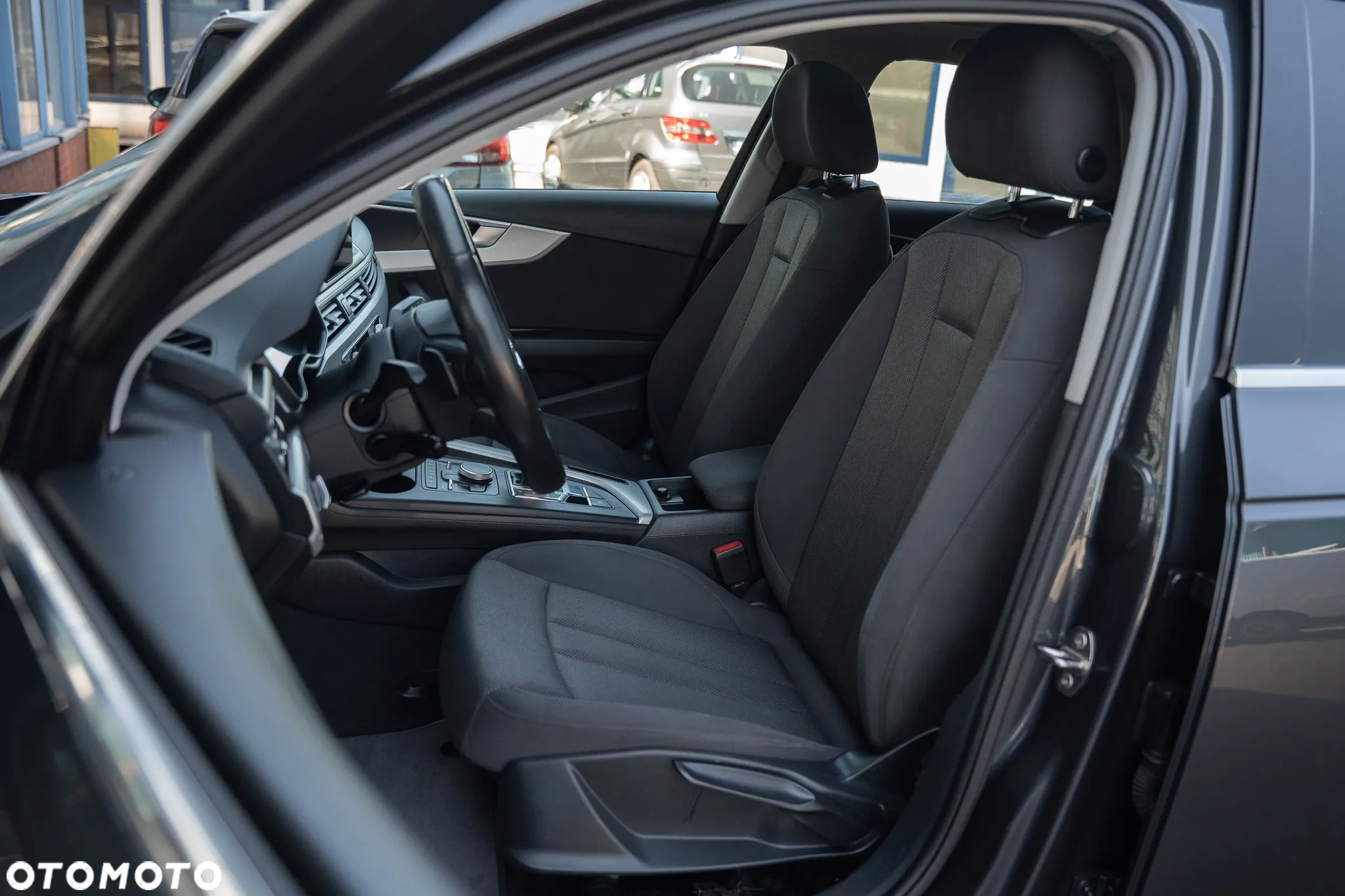 Audi A4 Avant 35 TDI S tronic - 21