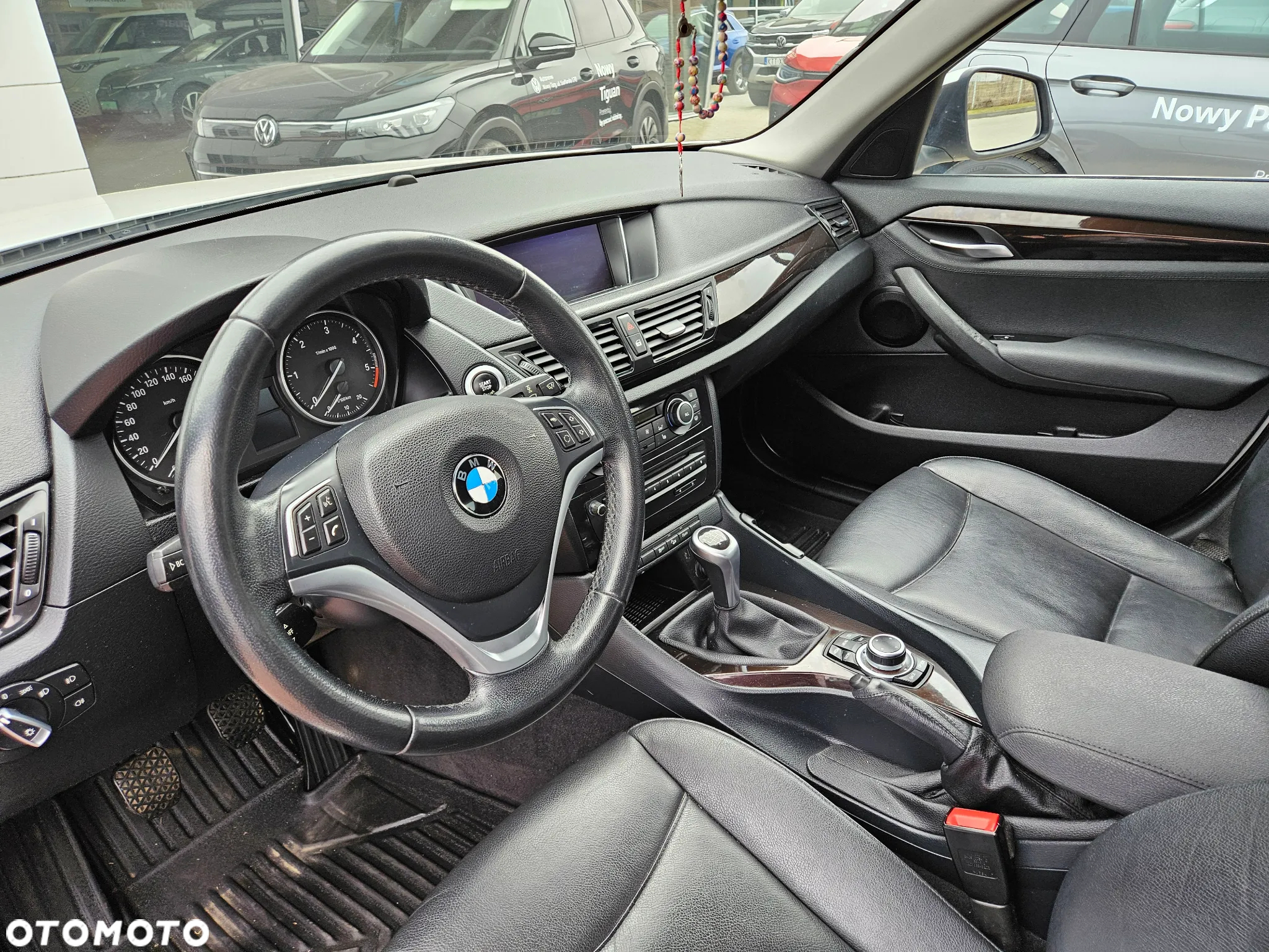 BMW X1 xDrive18d xLine - 11
