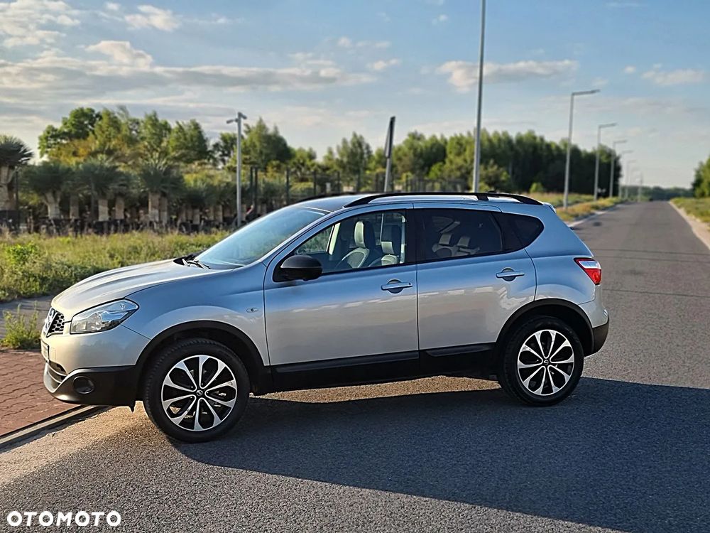 Nissan Qashqai - 15